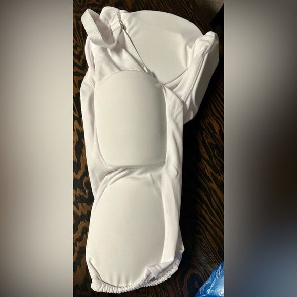 Riddell Adult Football Pants. Size: Large. - Picture 1 of 3